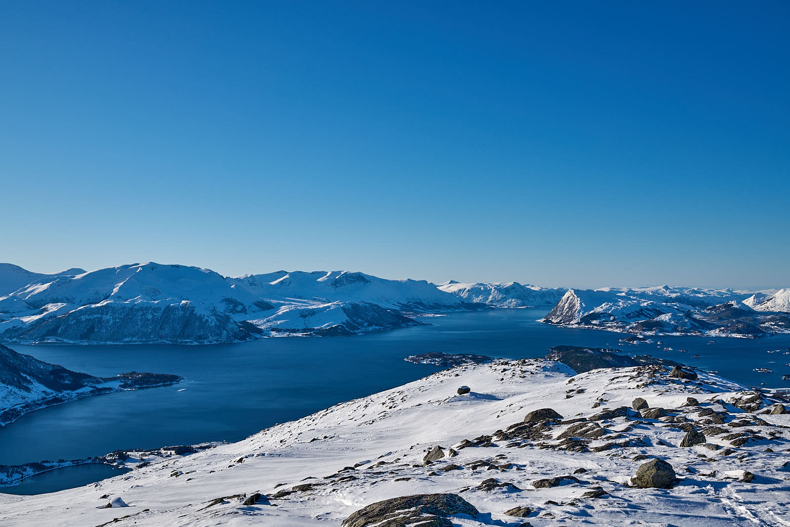 Vinterfjell på Sunnmøre. 