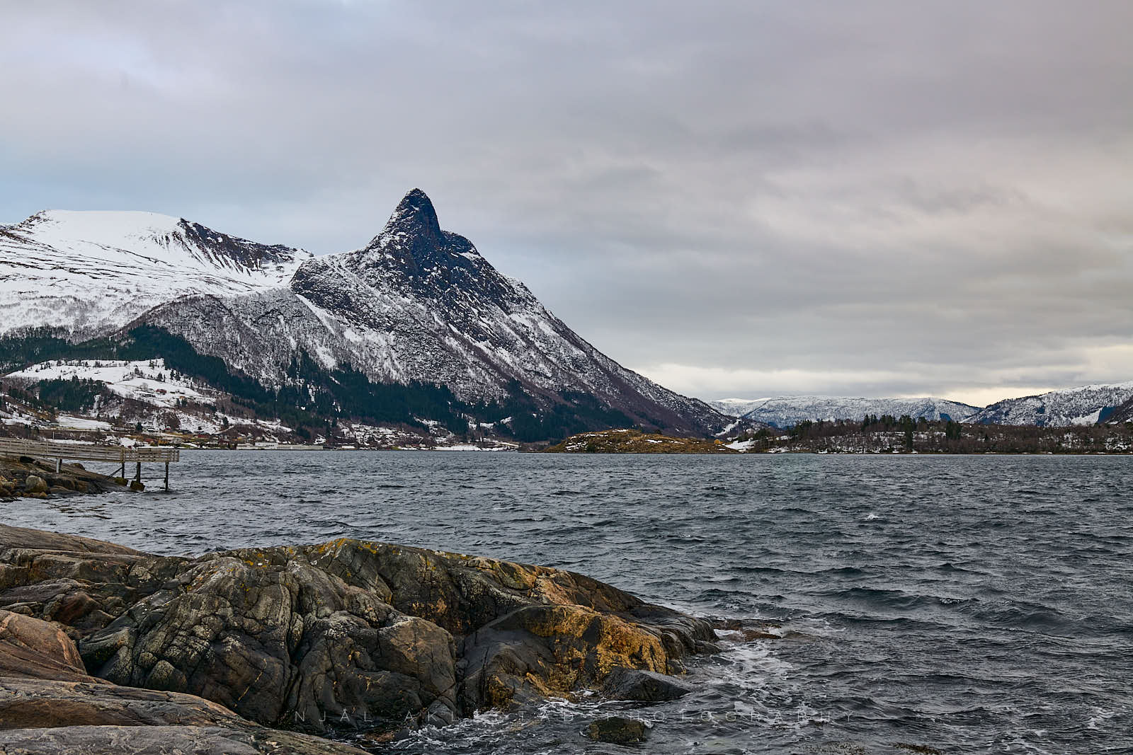 Liadalsnipa. Liadal. Rjåneset.